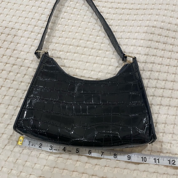 Black purse - Picture 2 of 5